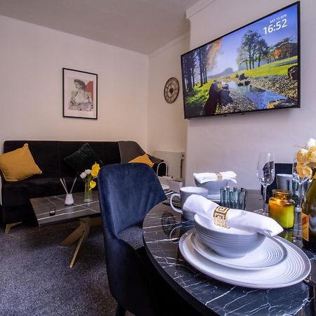 Chic Urban Retreat 1 Bedroom Gem In Covent Garden Лондон Екстер'єр фото