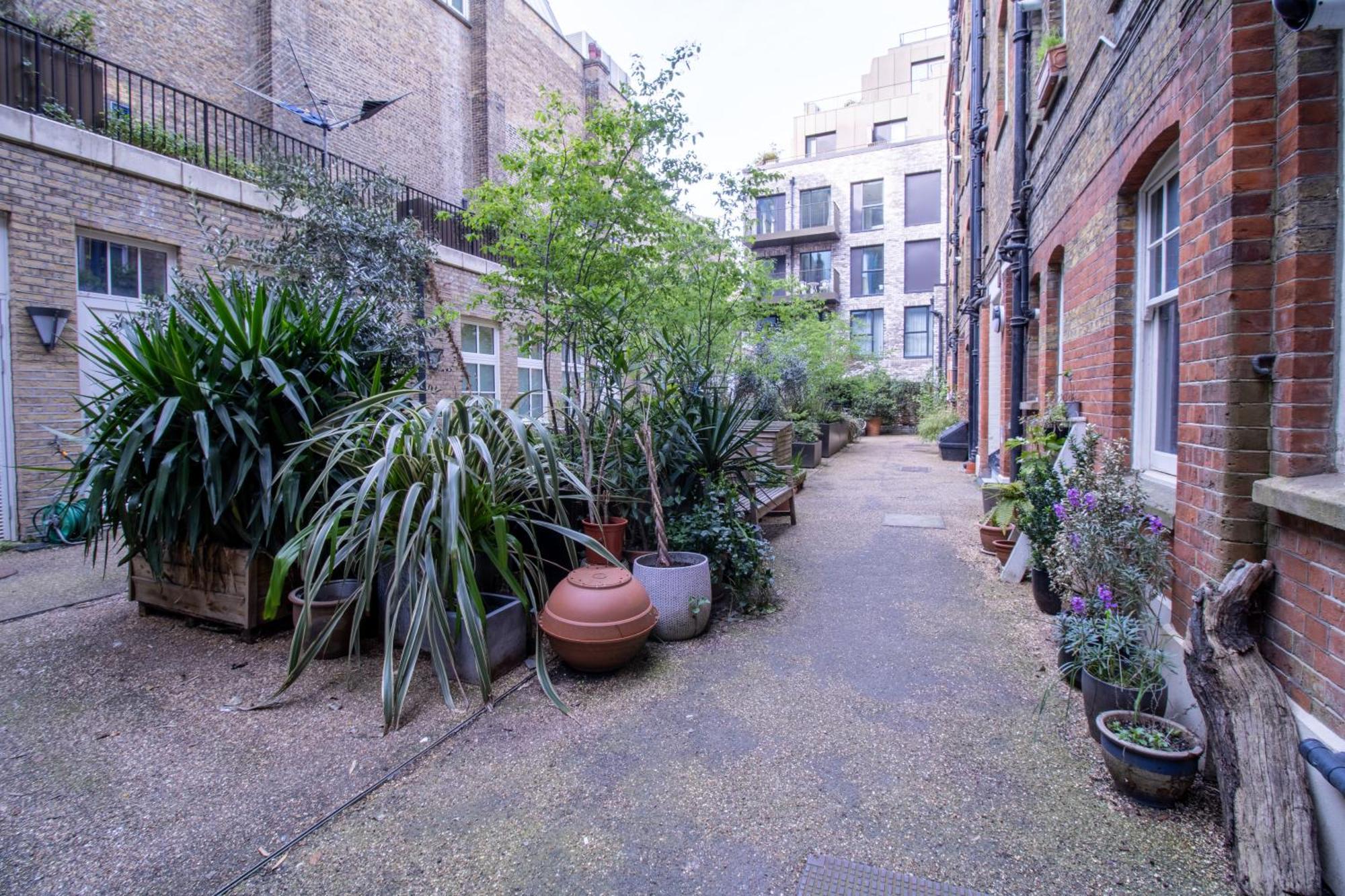 Chic Urban Retreat 1 Bedroom Gem In Covent Garden Лондон Екстер'єр фото